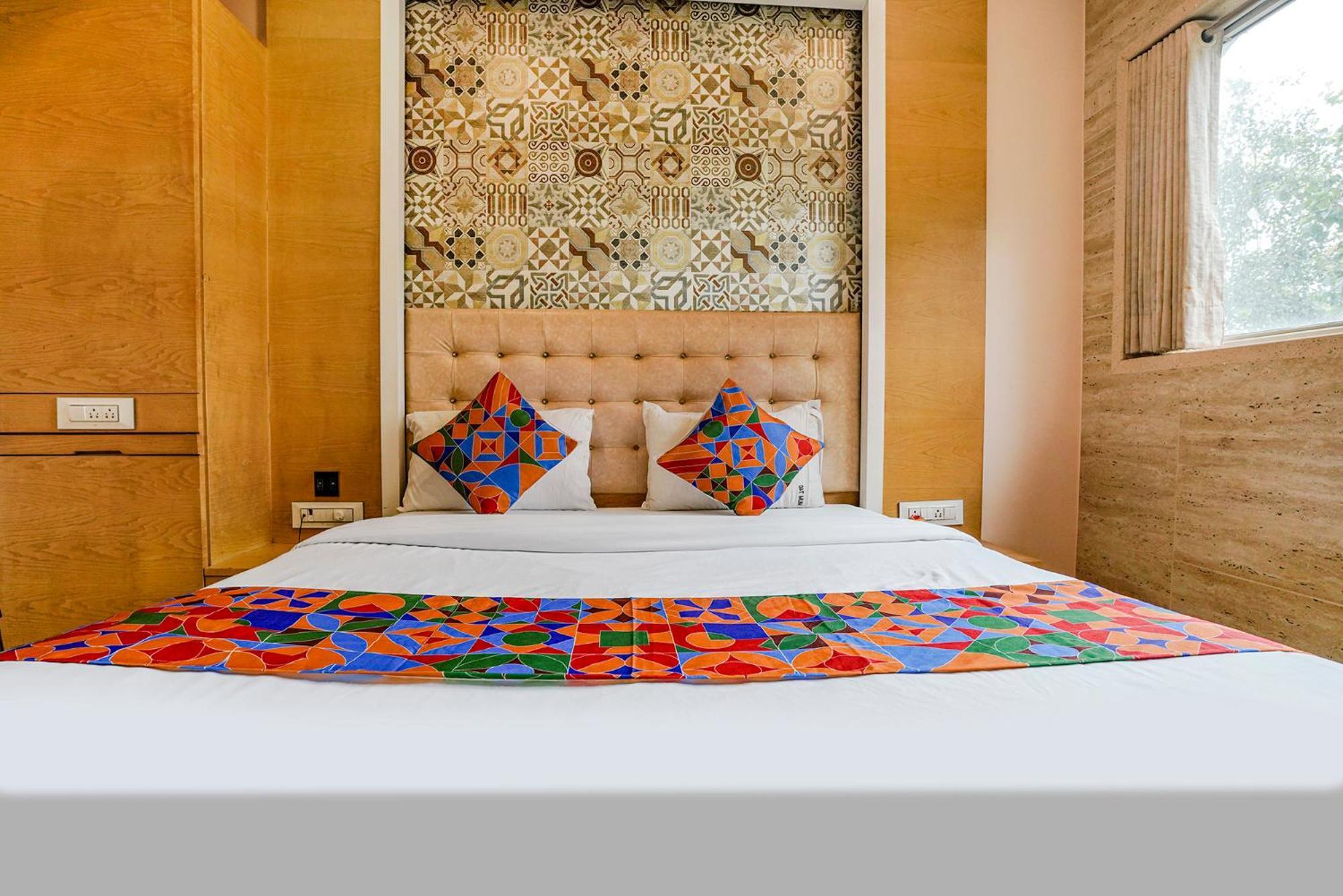 Fabhotel Neelkamal - Chembur Hotel Bombay