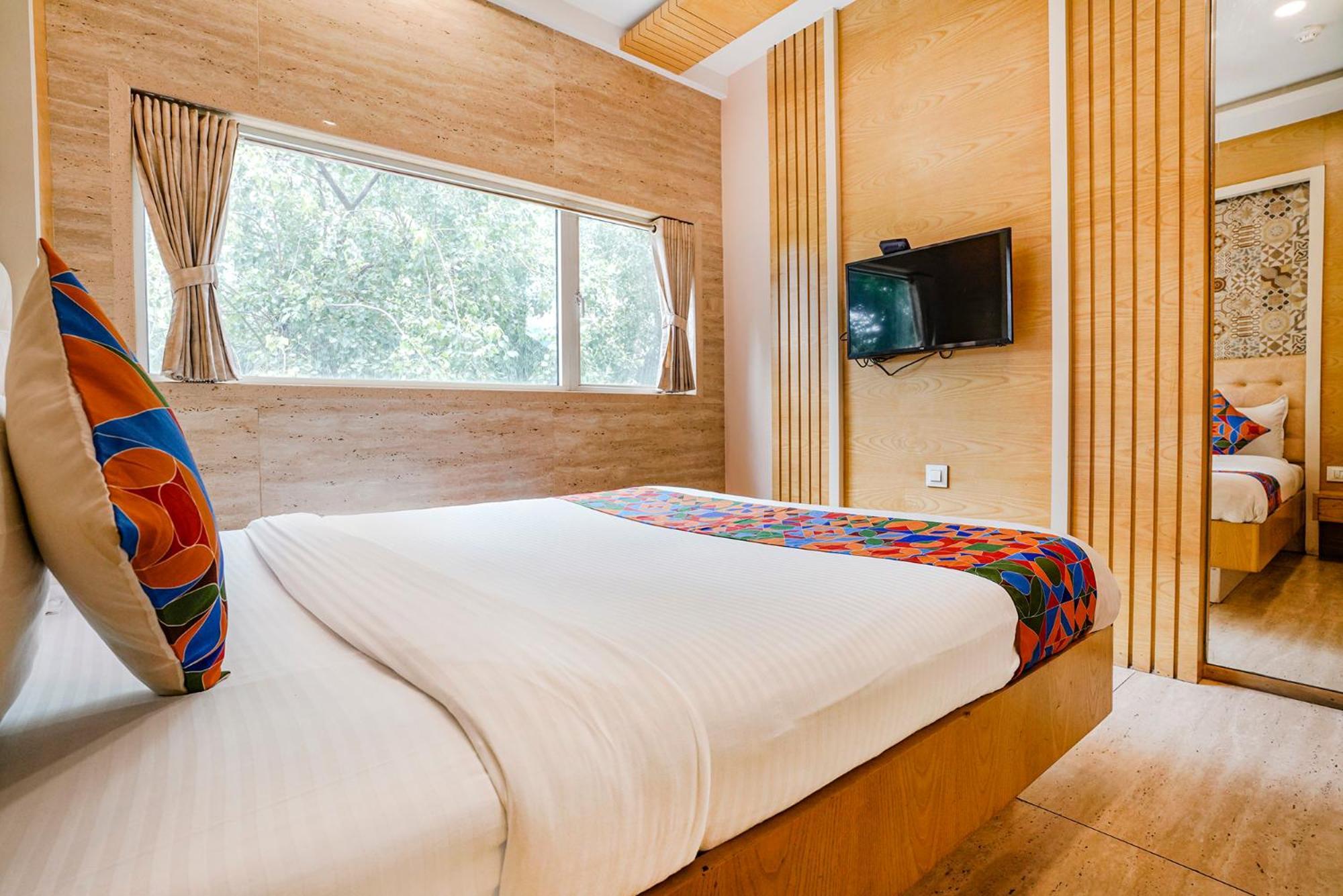 Hotel Fabhotel Neelkamal - Chembur Bombay